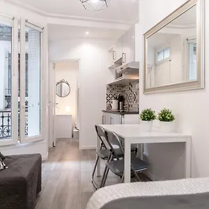 https://montmartre-apartments-matisse.fr-paris.fr